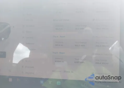 2023 Tesla Model Y Rwd z USA, uszkodzony, nr VIN 7SAYGDED6PF945373